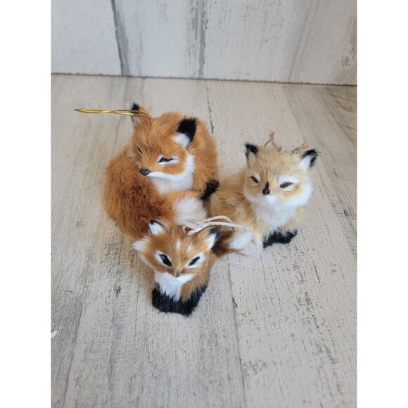 Realistic Faux fur for foxes ornament Xmas set - Picture 2 of 5